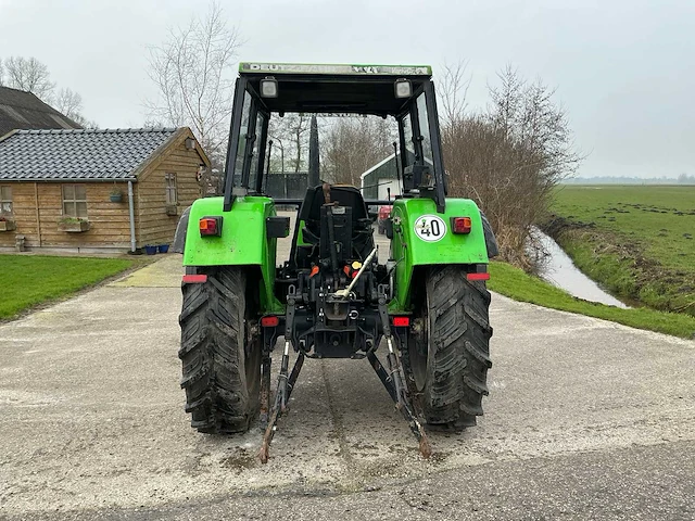 1986 deutz dx3.50 tweewielaangedreven landbouwtractor - afbeelding 2 van  39