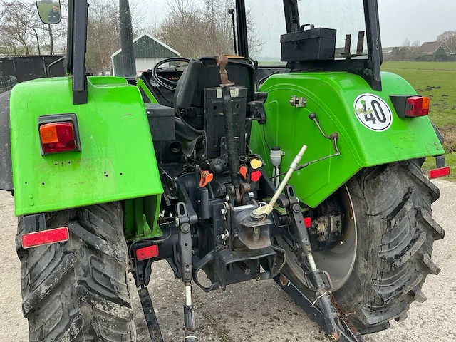 1986 deutz dx3.50 tweewielaangedreven landbouwtractor - afbeelding 17 van  39