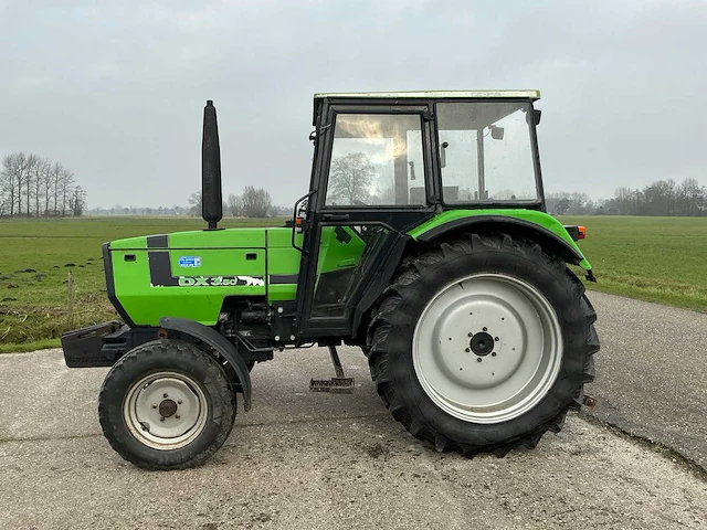 1986 deutz dx3.50 tweewielaangedreven landbouwtractor - afbeelding 35 van  39