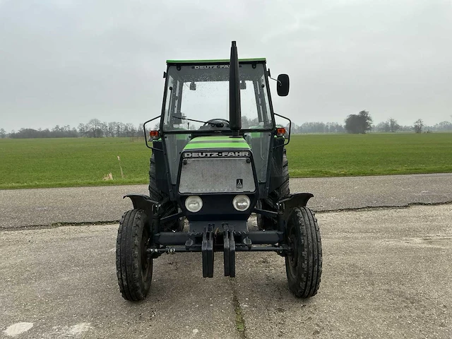 1986 deutz dx3.50 tweewielaangedreven landbouwtractor - afbeelding 37 van  39
