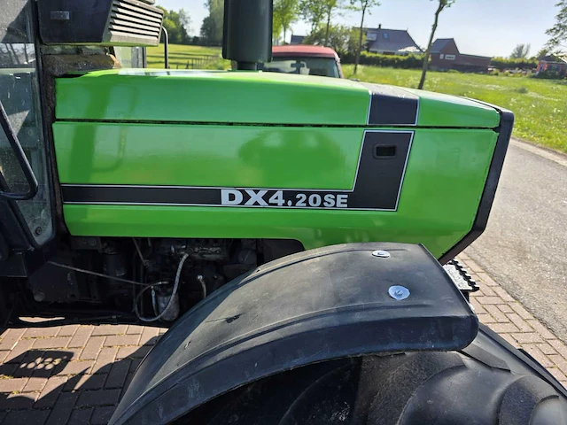 1986 deutz-fahr dx 4.20se vierwielaangedreven landbouwtractor - afbeelding 6 van  42