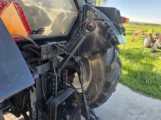 1986 deutz-fahr dx 4.20se vierwielaangedreven landbouwtractor - afbeelding 11 van  42