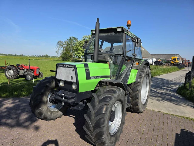 1986 deutz-fahr dx 4.20se vierwielaangedreven landbouwtractor - afbeelding 12 van  42