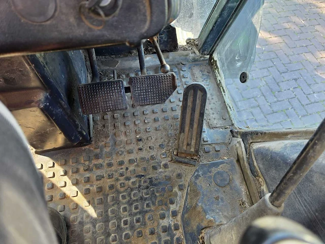 1986 deutz-fahr dx 4.20se vierwielaangedreven landbouwtractor - afbeelding 25 van  42