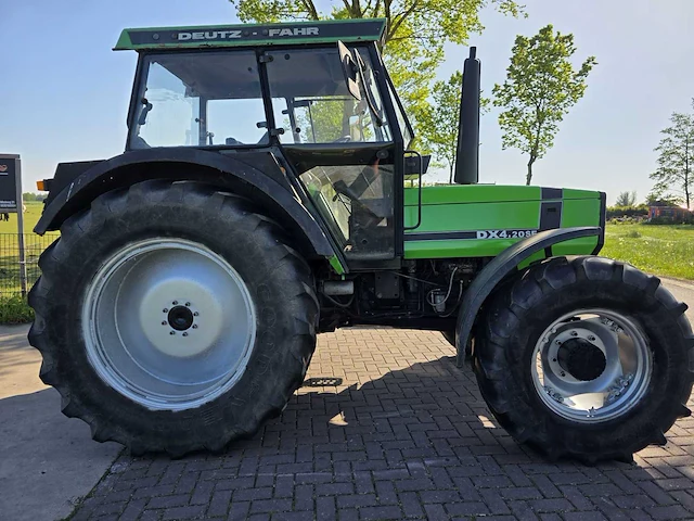 1986 deutz-fahr dx 4.20se vierwielaangedreven landbouwtractor - afbeelding 39 van  42