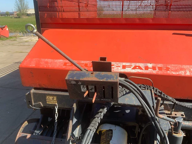 1986 deutz-fahr k550 opraapwagen - afbeelding 3 van  33