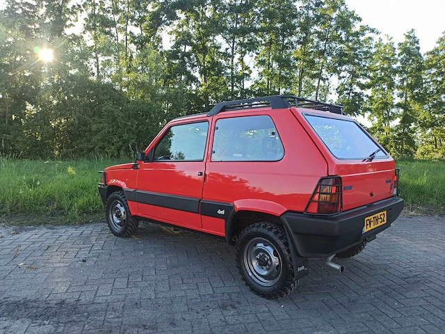 1986 fiat panda 4x4 - oldtimer - afbeelding 60 van  60