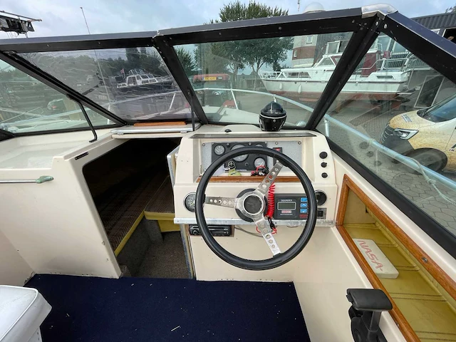 1986 glastron aventura 214 speedboot - afbeelding 8 van  19