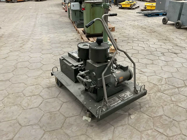 1986 gs kinney pmu4e vacuümpomp unit - afbeelding 2 van  8