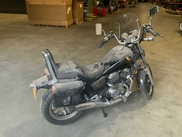 1986 honda shadow 500 chopper motorfiets - afbeelding 1 van  11