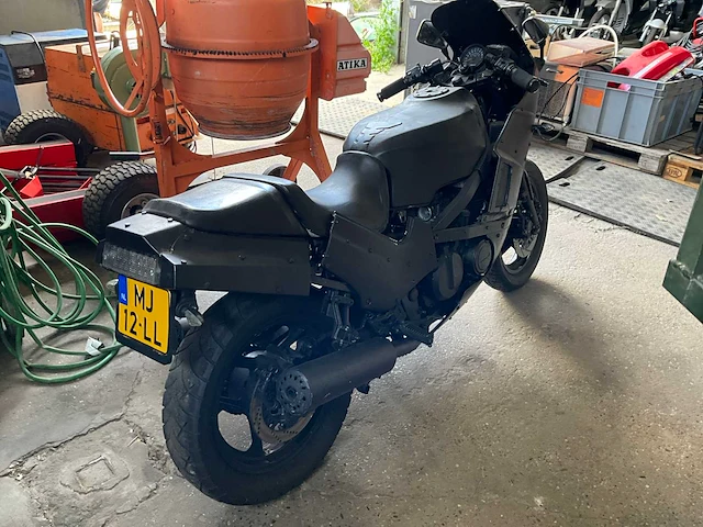 1986 kawasaki sport gpz 600 r motorfiets - afbeelding 9 van  15