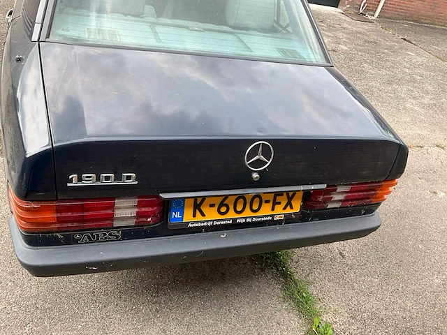 1986 mercedes-benz 190-serie personenauto - afbeelding 10 van  15