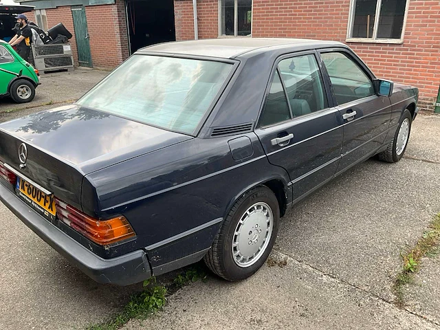 1986 mercedes-benz 190-serie personenauto - afbeelding 11 van  15