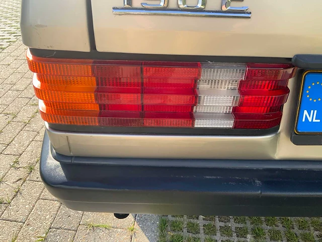 1986 mercedes-benz 190e oldtimer - afbeelding 21 van  63