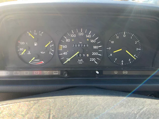1986 mercedes-benz 190e oldtimer - afbeelding 27 van  63
