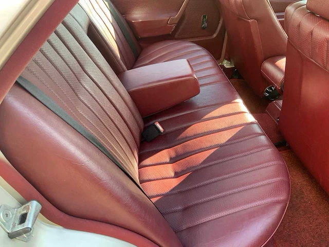 1986 mercedes-benz 190e oldtimer - afbeelding 39 van  63