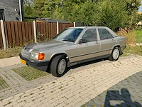 1986 mercedes-benz 190e oldtimer - afbeelding 9 van  63