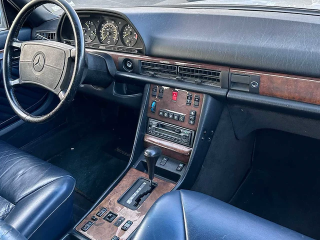 1986 mercedes-benz 560sel s-klasse oldtimer - afbeelding 8 van  25