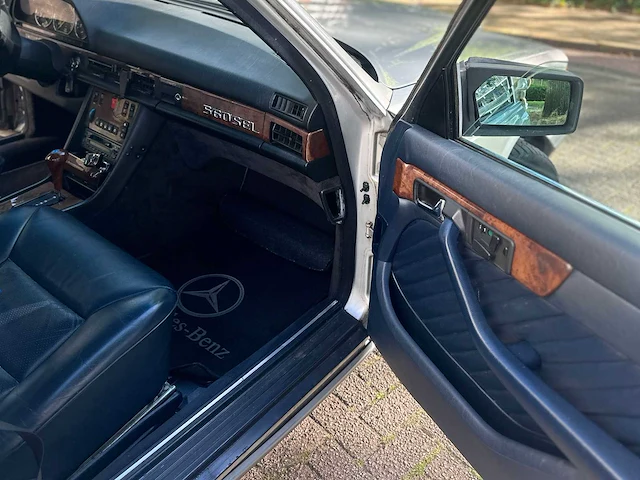 1986 mercedes-benz 560sel s-klasse oldtimer - afbeelding 10 van  25