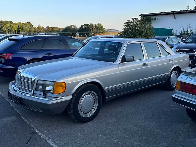 1986 mercedes-benz 560sel s-klasse oldtimer - afbeelding 1 van  25