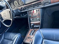 1986 mercedes-benz 560sel s-klasse oldtimer - afbeelding 15 van  25