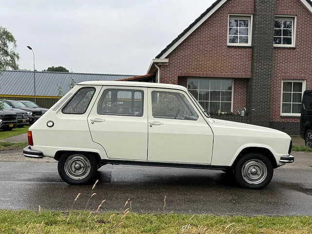 1986 renault 6 - afbeelding 22 van  25