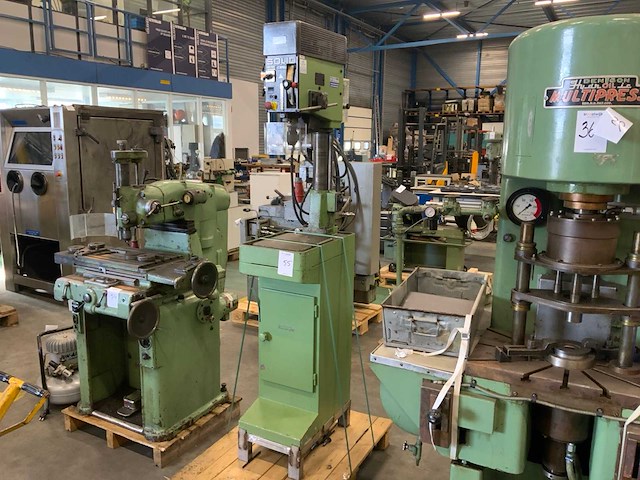 1986 solid tb13sgp kolomboormachine - afbeelding 1 van  12