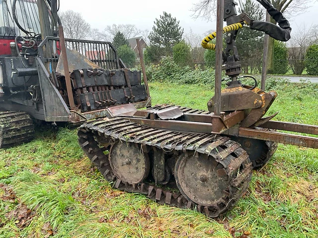 1986 telakarhu timur 2000 forwarder - afbeelding 18 van  33