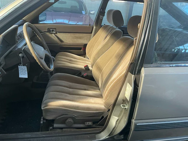 1986 toyota camery gli personenauto - afbeelding 2 van  29