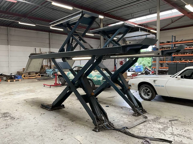 1986 uni-lift schaarhefbrug - afbeelding 9 van  10