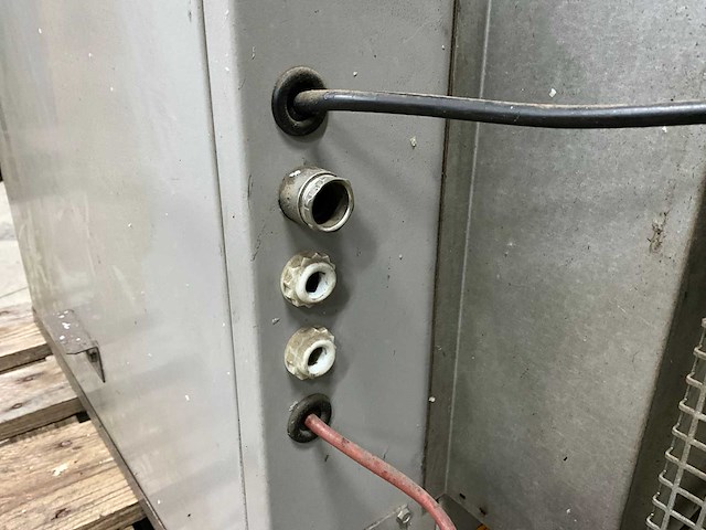 1986 winterwarm b.v. uns 40-0 industriële aardgas verwarmingsinstallatie - afbeelding 9 van  13