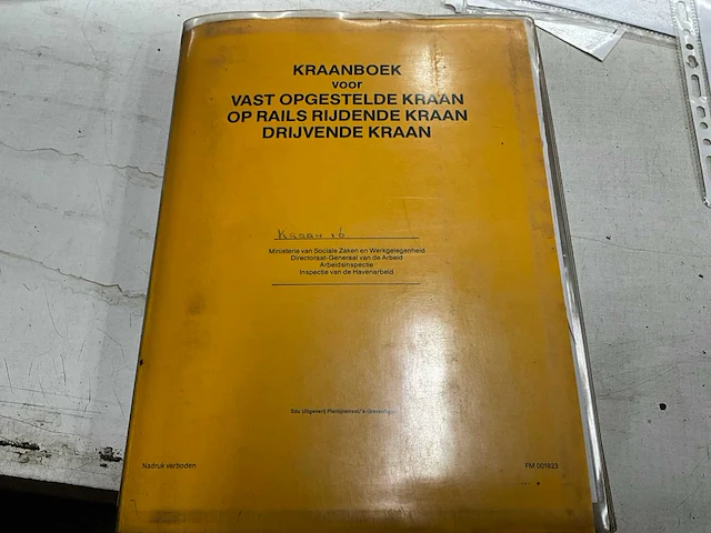 1987 abus enkelligger onderhang halkraan 3,2t - afbeelding 15 van  22