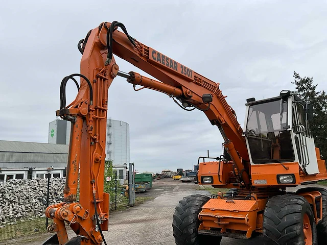 1987 caesar 2507 banden graafmachine - afbeelding 3 van  38