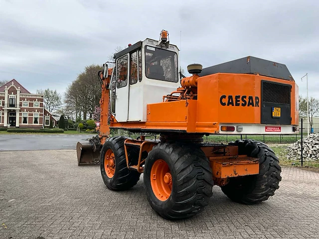 1987 caesar 2507 banden graafmachine - afbeelding 34 van  38