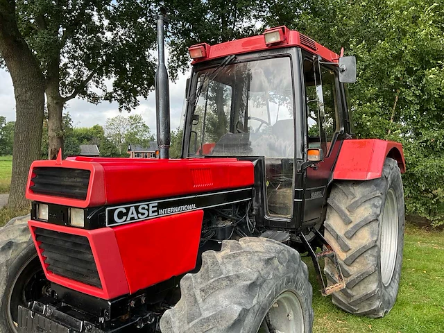 1987 case ih 1056xl vierwielaangedreven landbouwtractor - afbeelding 2 van  36