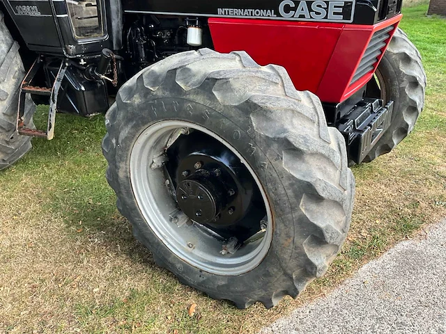 1987 case ih 1056xl vierwielaangedreven landbouwtractor - afbeelding 17 van  36