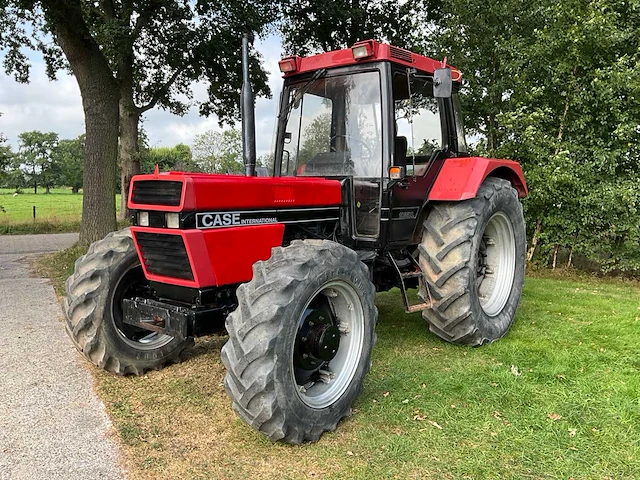 1987 case ih 1056xl vierwielaangedreven landbouwtractor - afbeelding 12 van  36