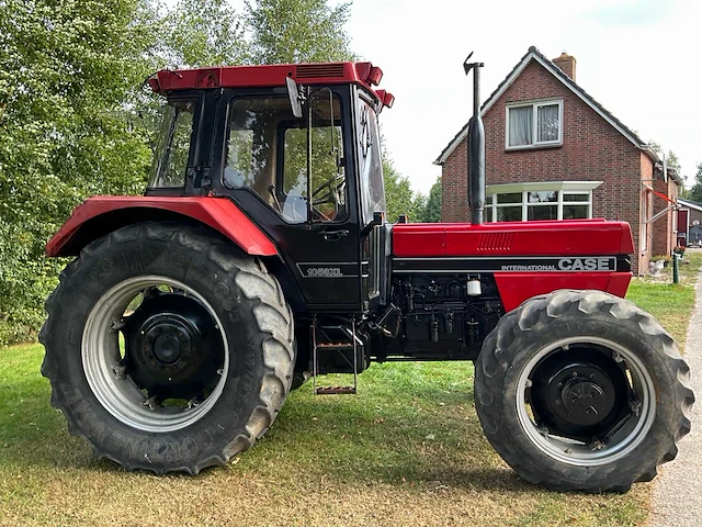 1987 case ih 1056xl vierwielaangedreven landbouwtractor - afbeelding 32 van  36