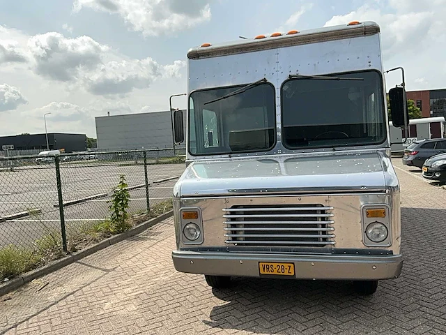 1987 chevrolet p30 grumman olsen foodtruck - afbeelding 28 van  104