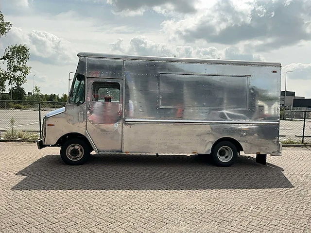 1987 chevrolet p30 grumman olsen foodtruck - afbeelding 39 van  104