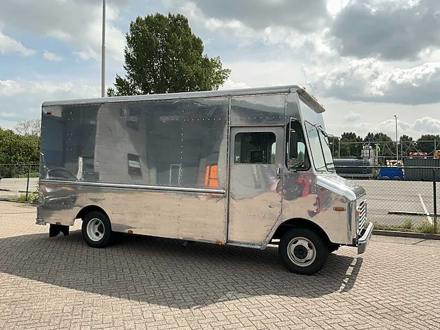 1987 chevrolet p30 grumman olsen foodtruck - afbeelding 94 van  104