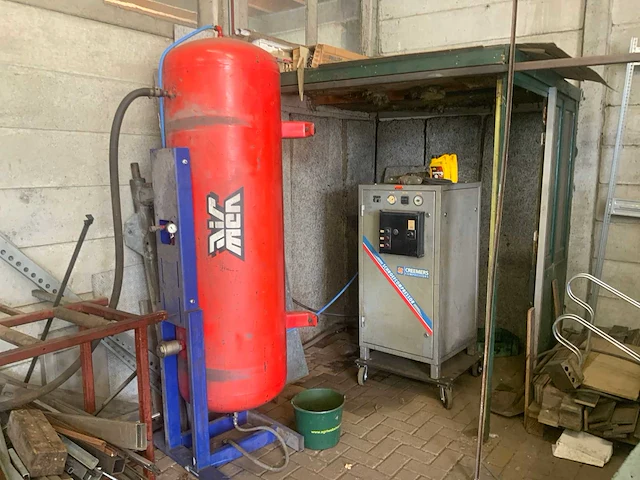 1987 creemers rcm 7.5-1 schroefcompressor - afbeelding 1 van  8