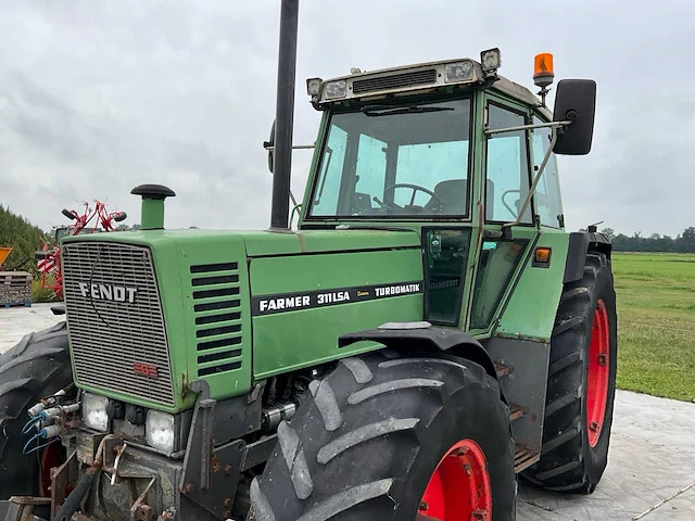 1987 fendt farmer 312 lsa vierwielaangedreven landbouwtractor - afbeelding 2 van  39