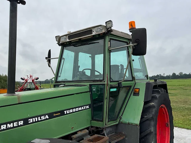 1987 fendt farmer 312 lsa vierwielaangedreven landbouwtractor - afbeelding 6 van  39