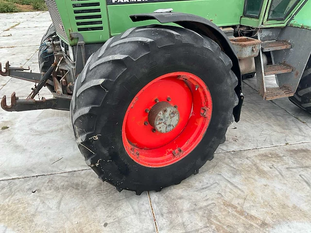 1987 fendt farmer 312 lsa vierwielaangedreven landbouwtractor - afbeelding 17 van  39
