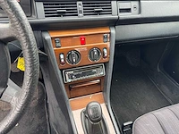 1987 mercedes-benz 200-280 (w124) 230 e personenauto - afbeelding 4 van  20