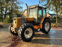 1987 renault 133.14 vierwielaangedreven landbouwtractor - afbeelding 1 van  27