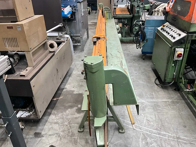 1987 scheer fm 8-3100 fineerzaagmachine - afbeelding 6 van  7