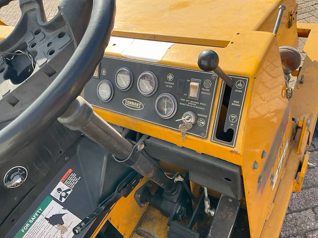 1987 tenant 275d straatveegmachine - afbeelding 5 van  6