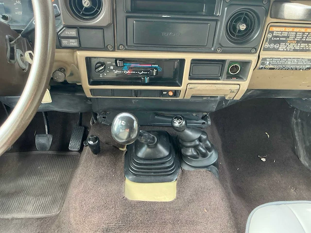 1987 toyota land cruiser bj73 - afbeelding 20 van  42